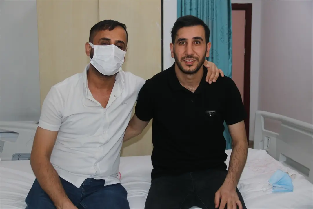 Sağlık çalışanı kardeşinin bağışladığı böbrekle hayata bağlandı