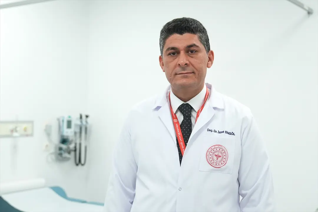 Sığ suya balıklama atlamak boyun kırıkları ve felç riskini artırabiliyor