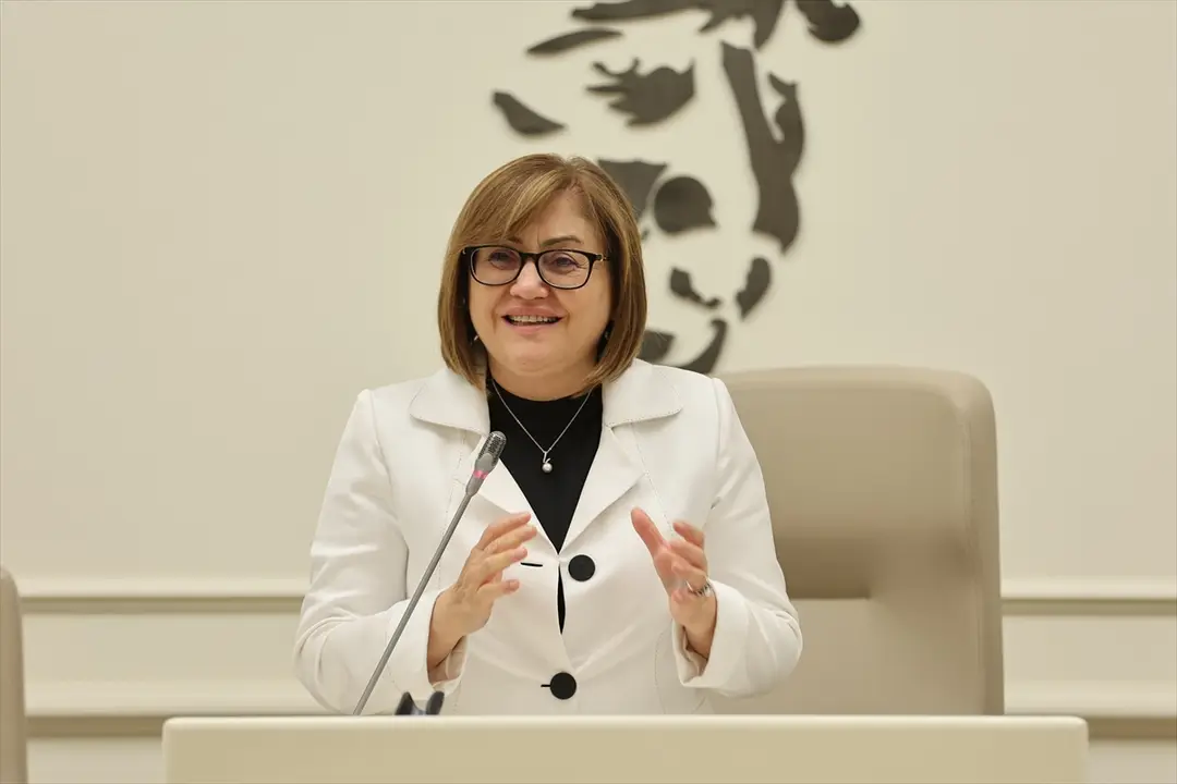 Fatma Şahin: 44 çocuğa işitme cihazı desteği