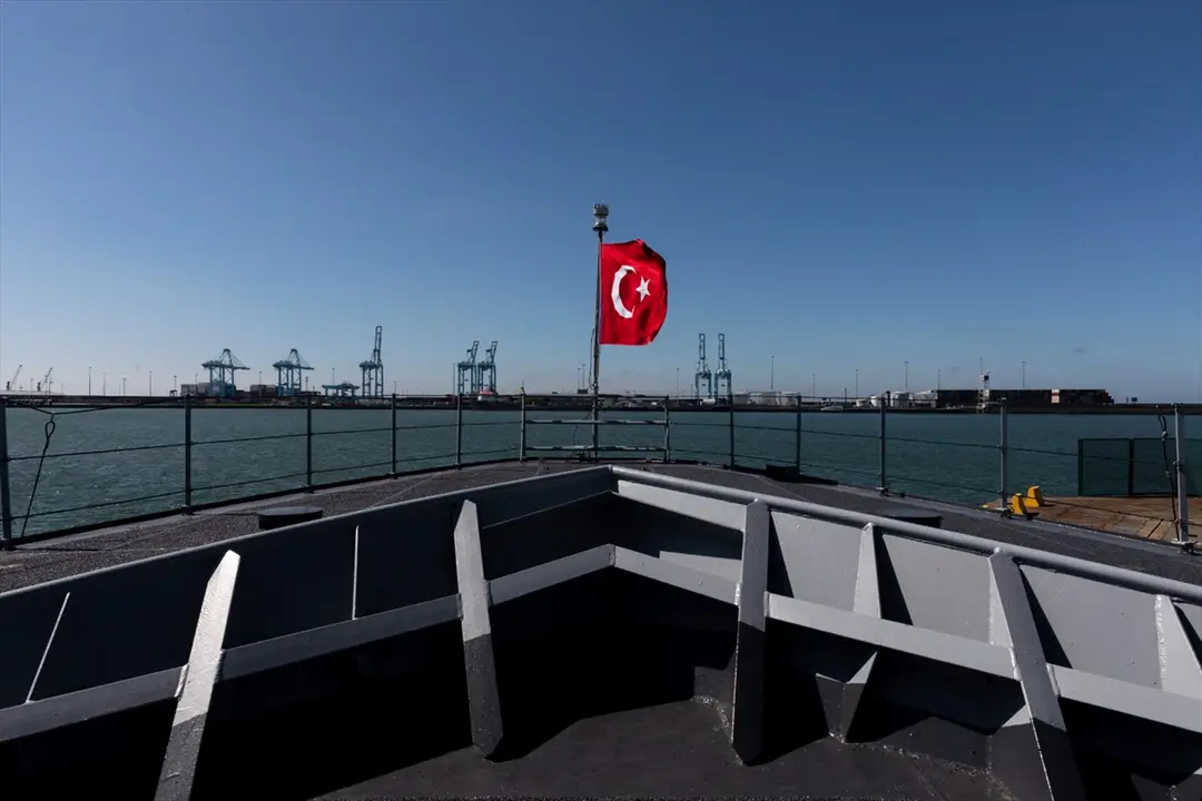 TCG Burgazada Belçika'da halkın ziyaretine açılacak