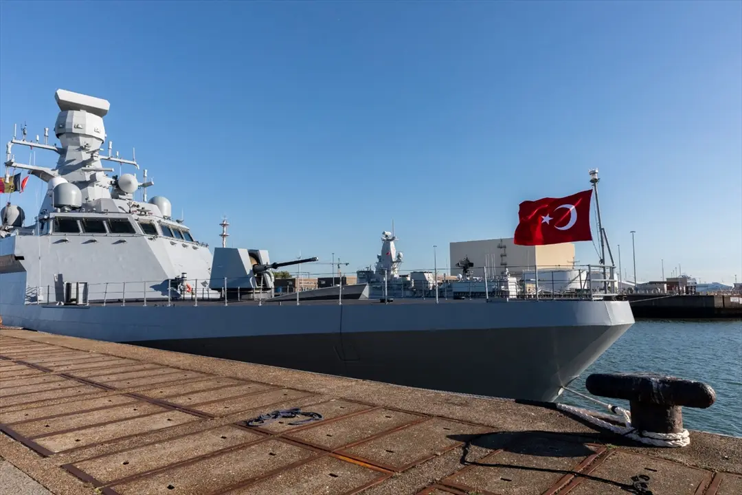 TCG Burgazada Belçika'da halkın ziyaretine açılacak