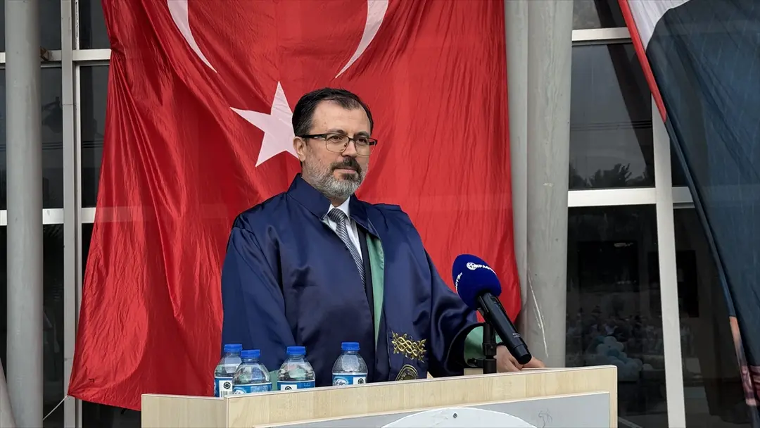 Çukurova Üniversitesi'nde mezuniyet coşkusu