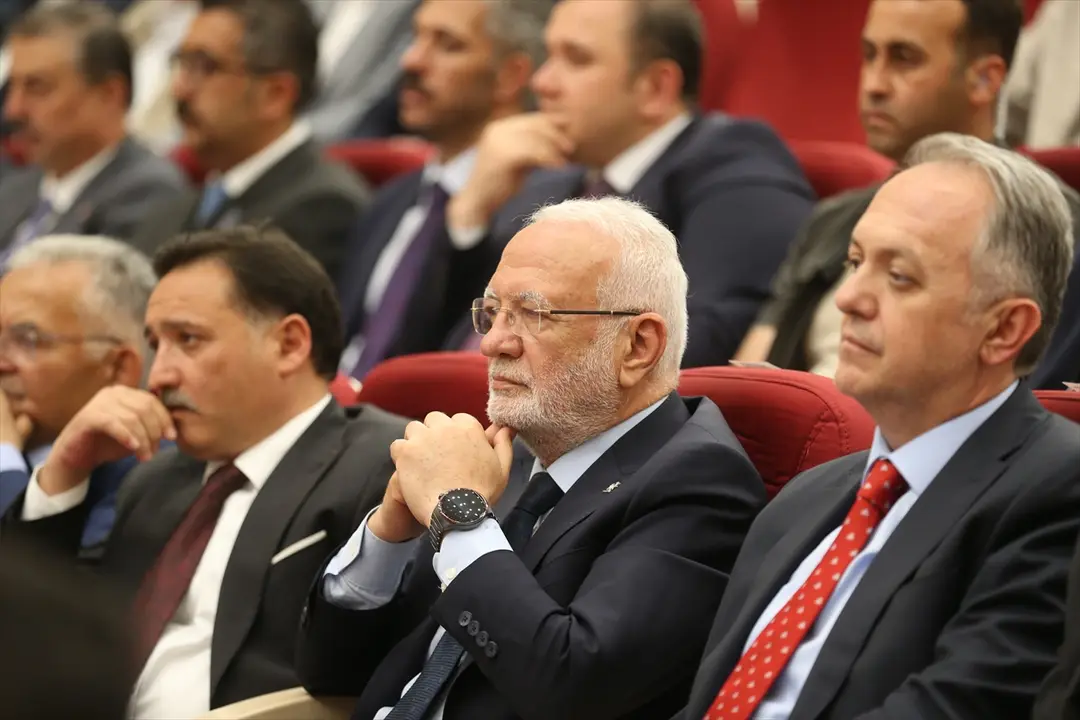 Tamer Karadağlı: Turizm elçisi ödülü aldım