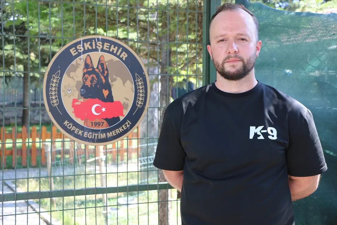 Eskişehir emniyetinin hassas burunları, uyuşturucuyla mücadelede rol alıyor