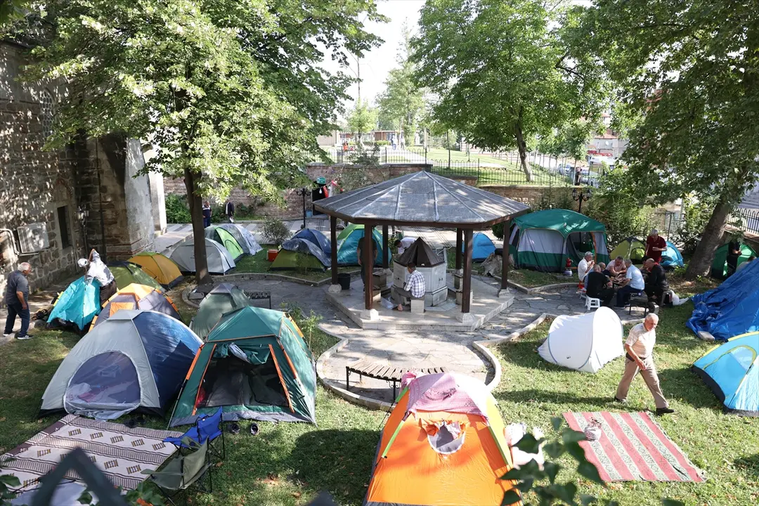 Kırkpınar tutkusu çadırları doldurdu