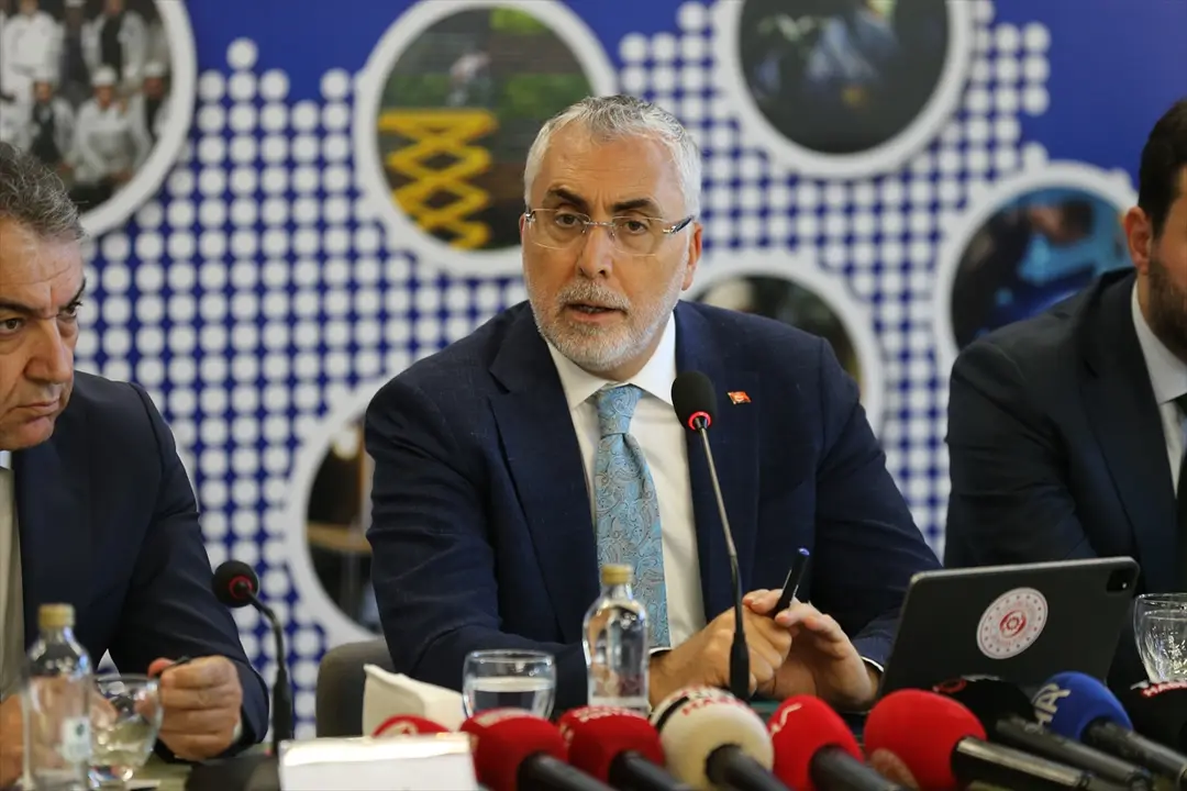Işıkhan: İstihdamı koruyan işletmelere 51 milyar TL destek