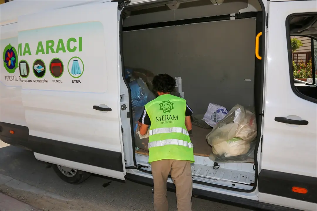 Konya'da belediyenin "sıfır atık" projesiyle 5 yılda 15 bin ton atık ekonomiye kazandırıldı