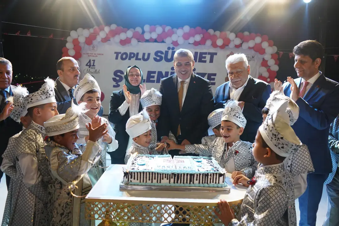 Gaziantep'te 41 çocuk için sünnet şöleni