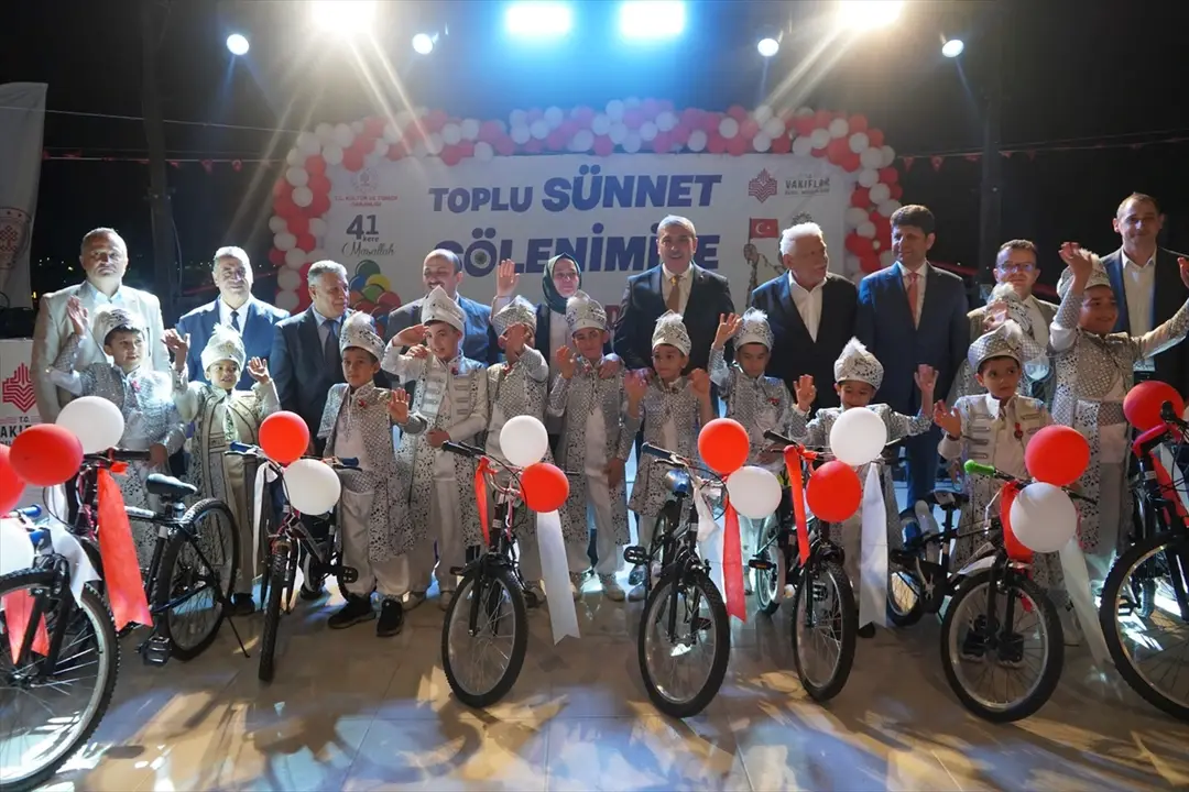 Gaziantep'te 41 çocuk için sünnet şöleni