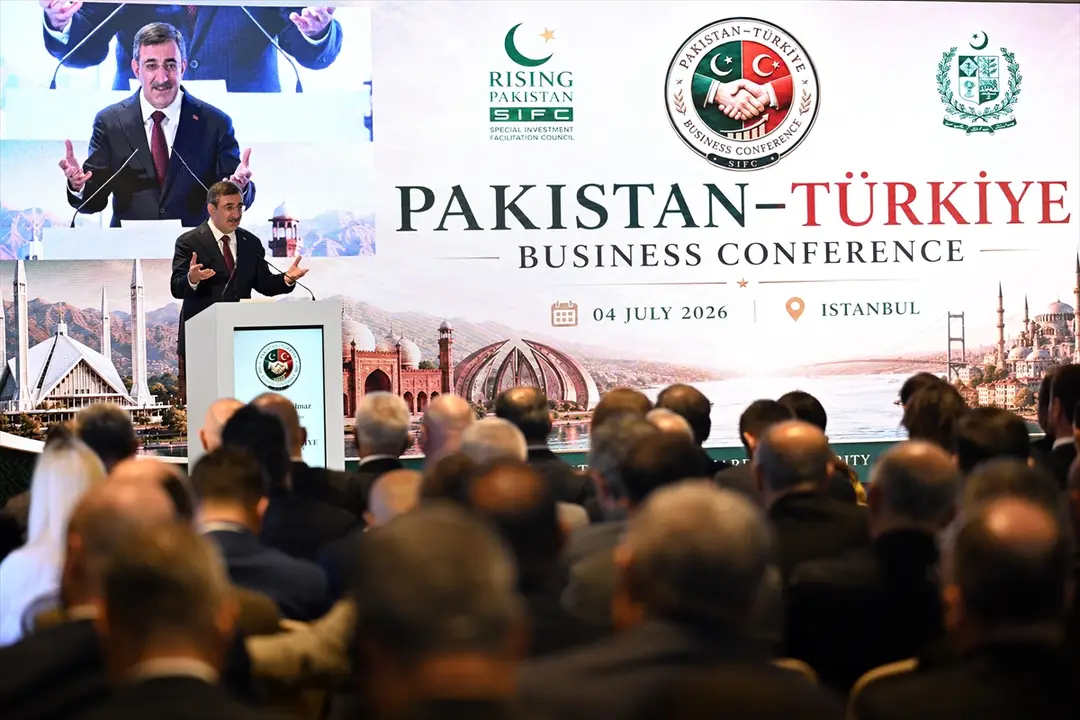 Cumhurbaşkanı Yardımcısı Yılmaz, Türkiye-Pakistan İş ve Yatırım Forumu'nda konuştu: