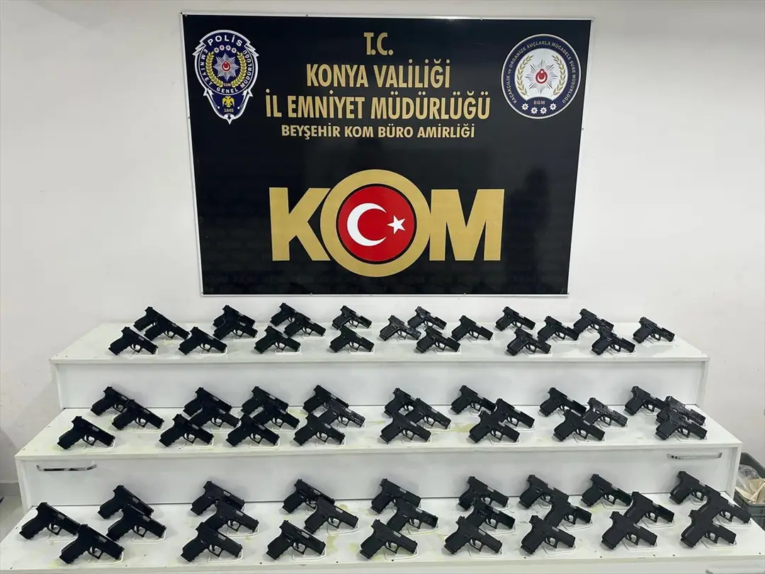Konya'da 70 ruhsatsız tabanca ele geçirildi