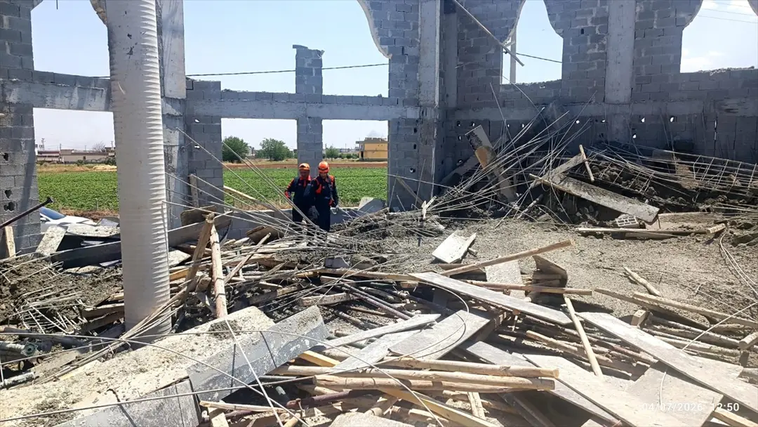 Şanlıurfa'da cami inşaatında çökme sonucu 3 işçi yaralandı