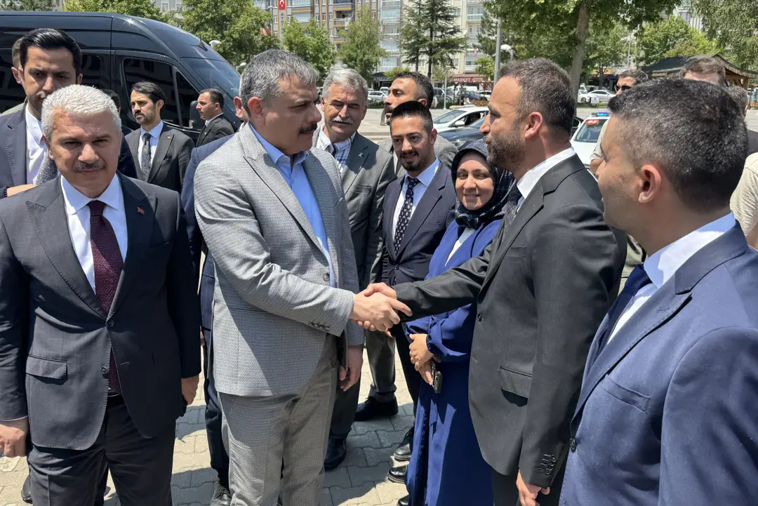 İçişleri Bakanı Çiftçi, Konya'da ziyaretlerde bulundu