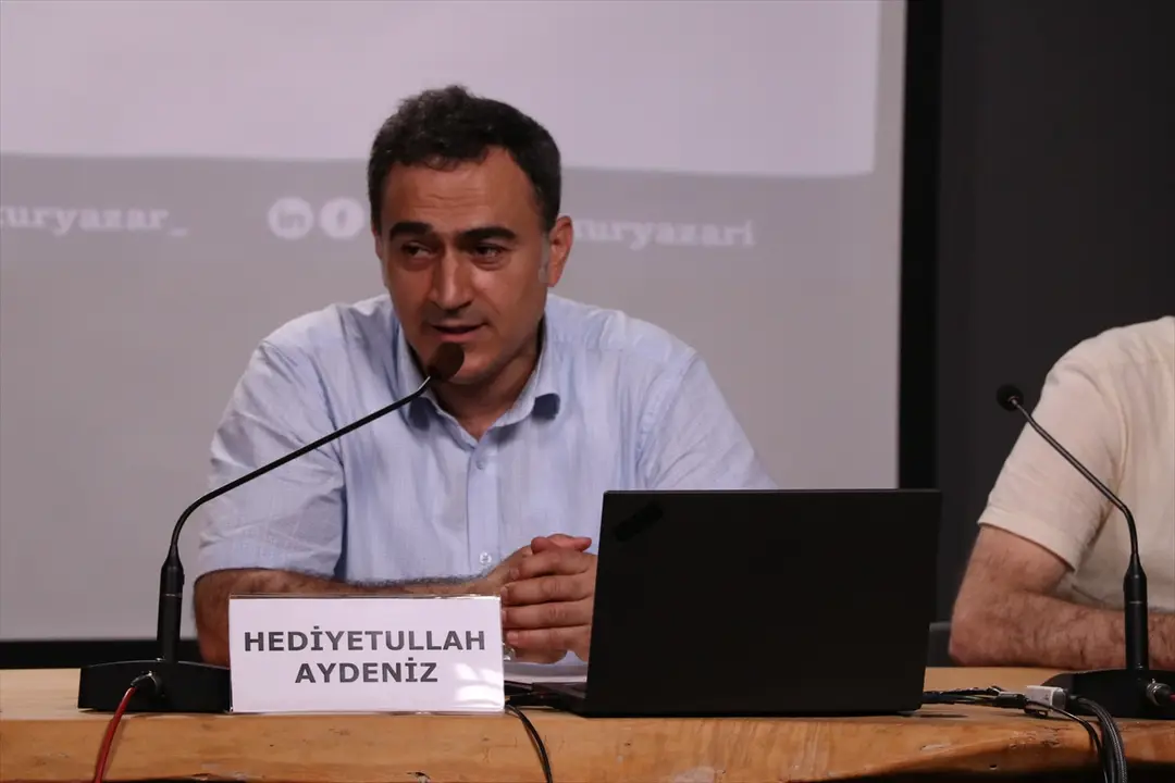Hasan Aycın'ın çizgileri dijital arşivde