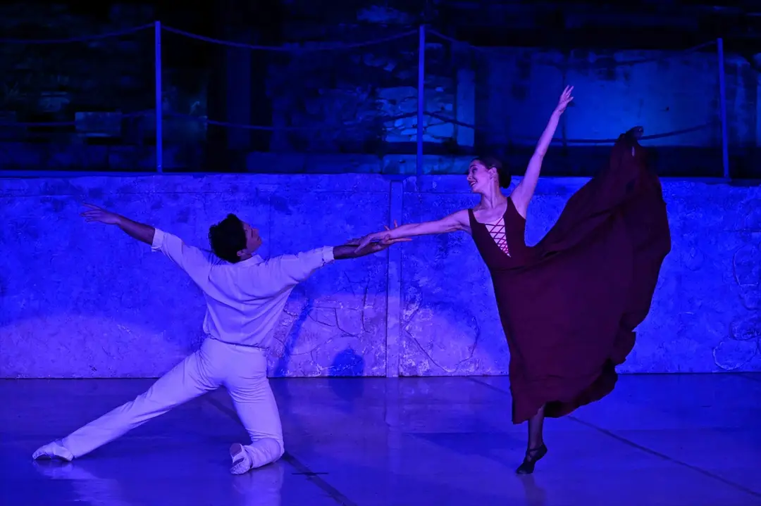 Efes Antik Tiyatro'da Zorba sahnelendi