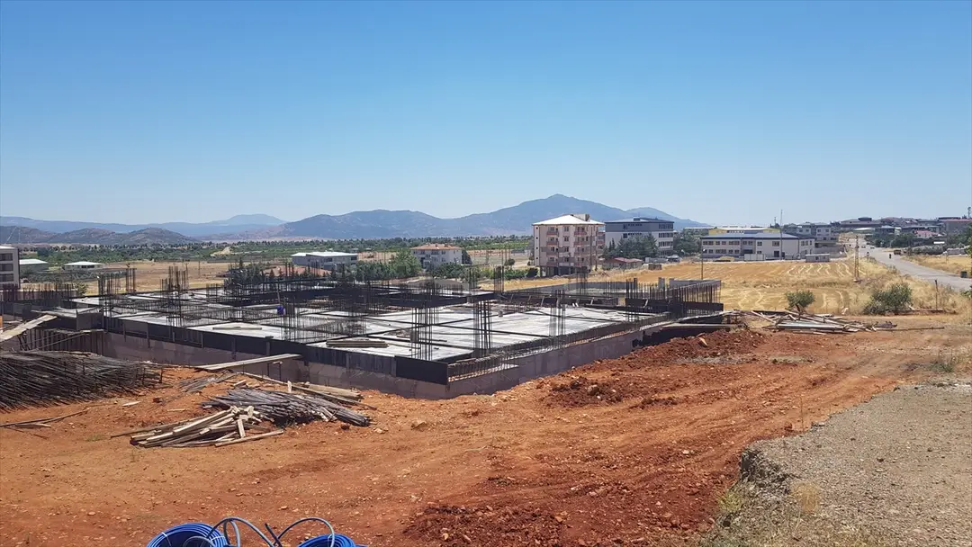 İslahiye'de deprem sonrası sağlık yatırımları sürüyor