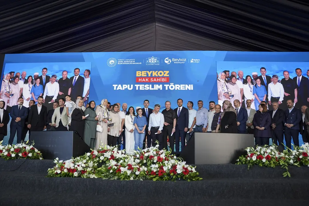 Beykoz'da 1071 hak sahibi tapusuna kavuştu