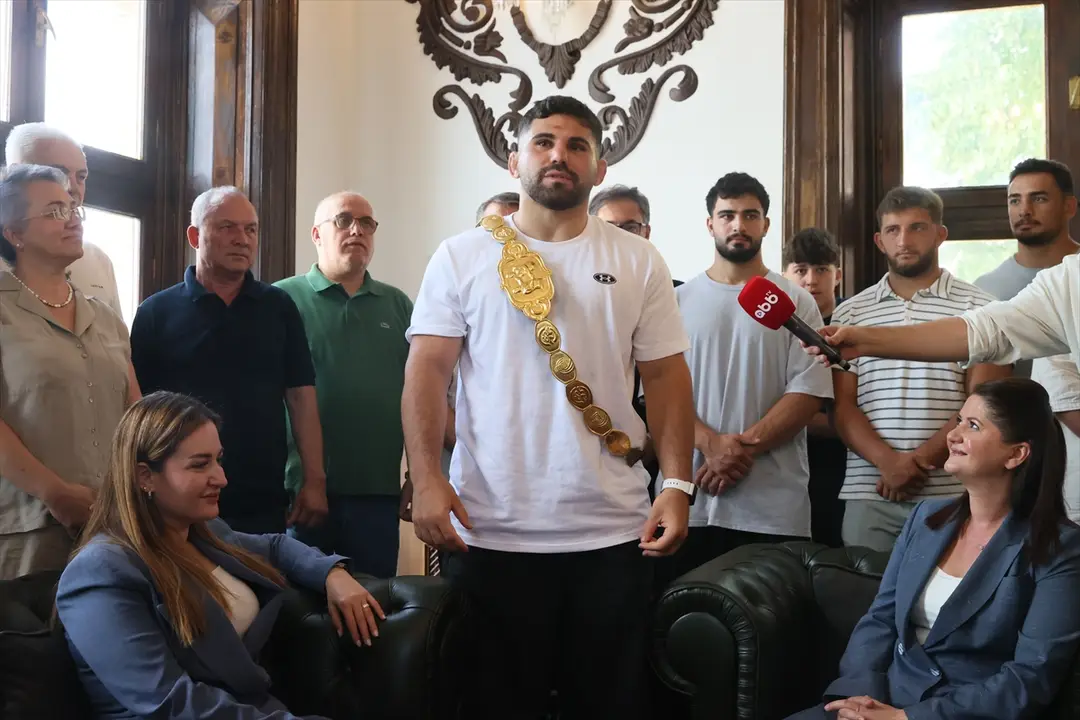 Taş: Çocukluk hayalim Kırkpınar başpehlivanlığı