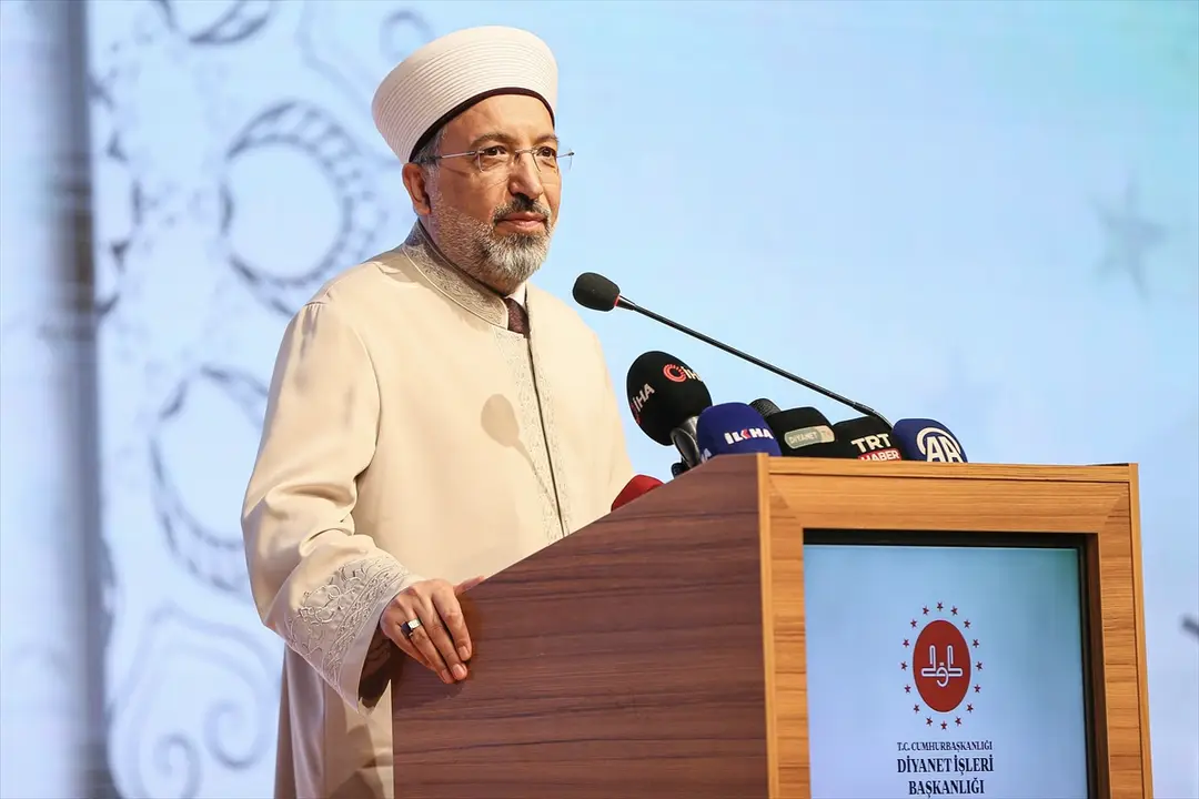Diyanet İşleri Başkanı Arpaguş, Bursa'da "2026 Yılı Yaz Kur'an Kursları Açılış Programı"na katıldı: