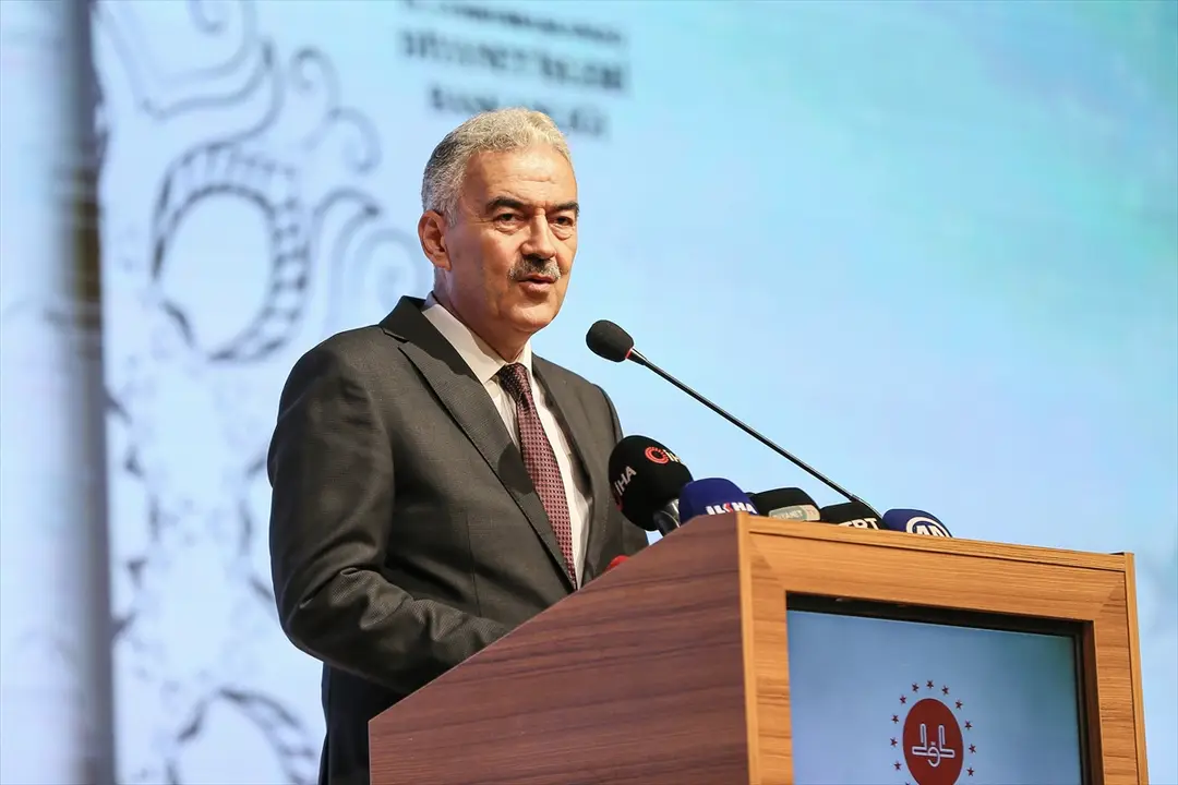 Diyanet İşleri Başkanı Arpaguş, Bursa'da "2026 Yılı Yaz Kur'an Kursları Açılış Programı"na katıldı:
