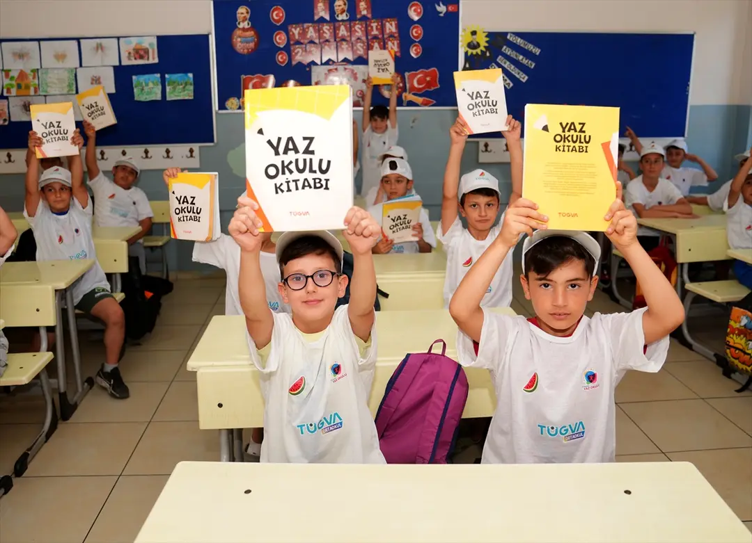 TÜGVA Yaz Okulu 81 ilde 550 bin başvuruyla başladı