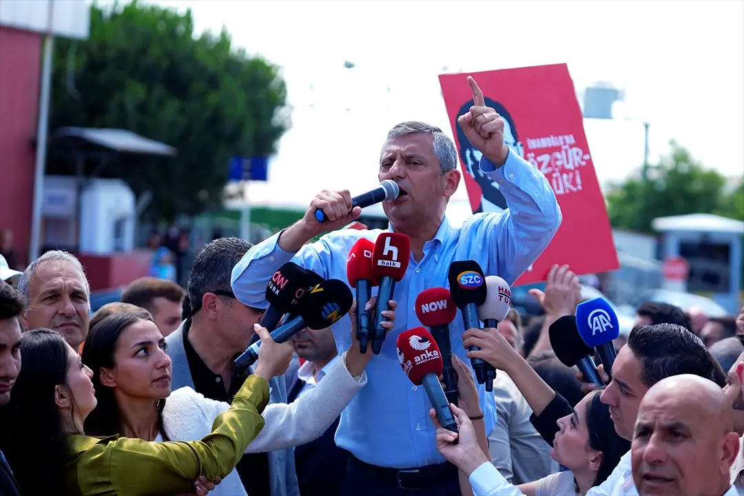 CHP Grup Başkanı Özel Silivri'de konuştu: