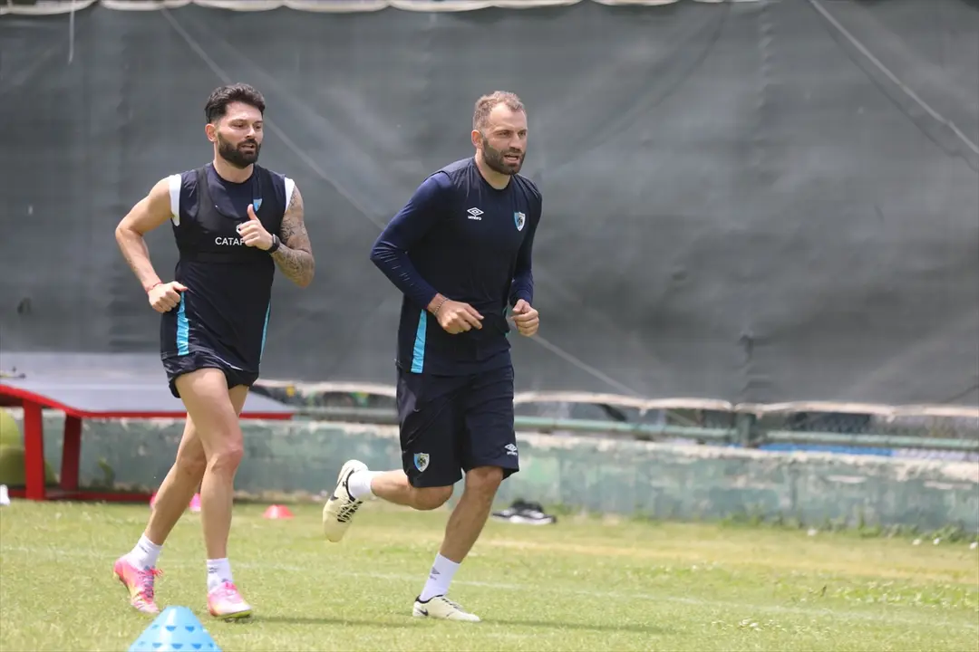 Erzurumspor FK: Yeni sezon hazırlıkları sürüyor