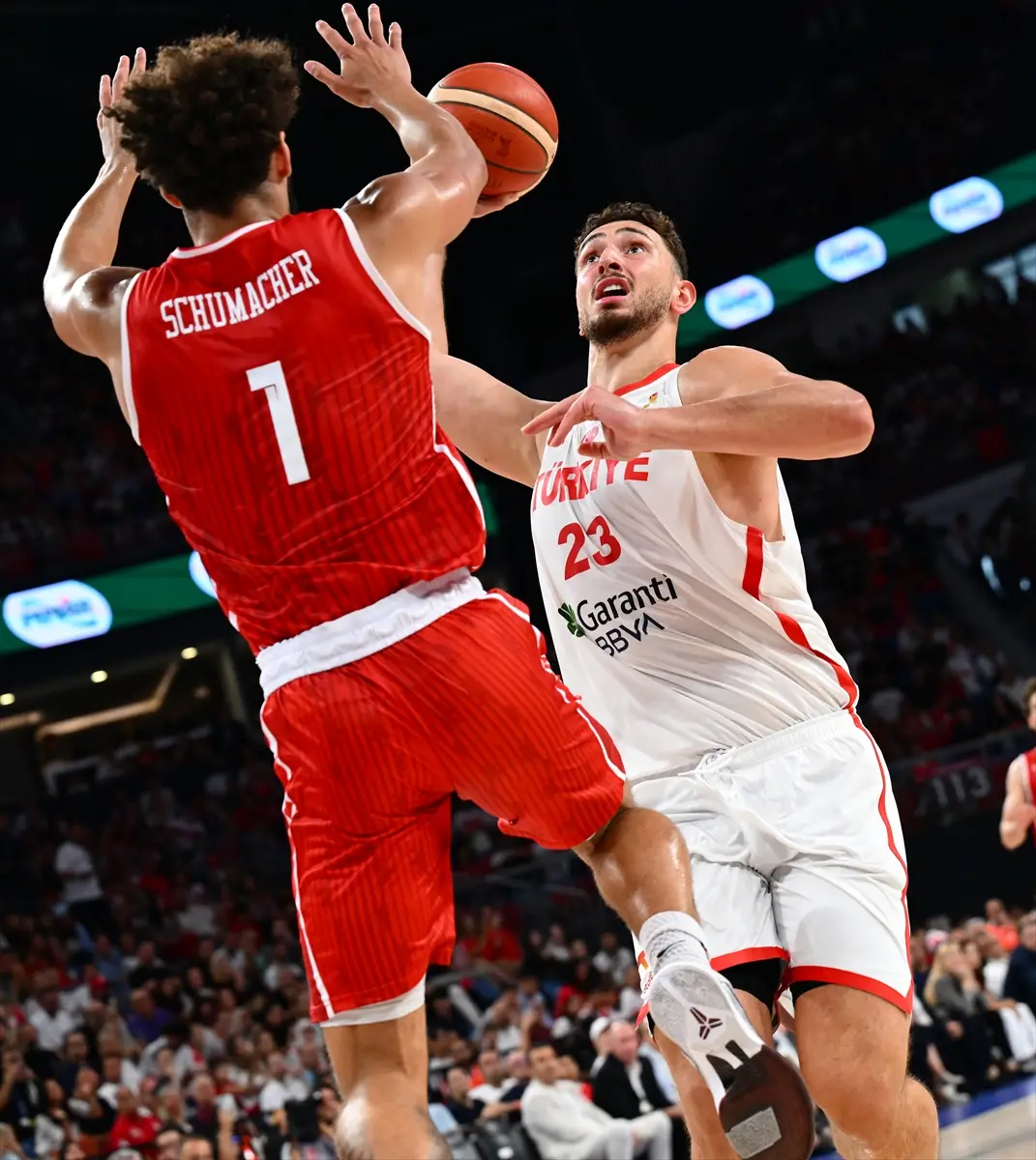 A Milli Takım: 95-72 İsviçre