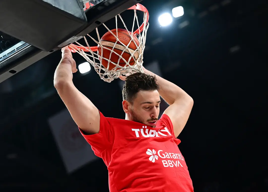 A Milli Takım: 95-72 İsviçre