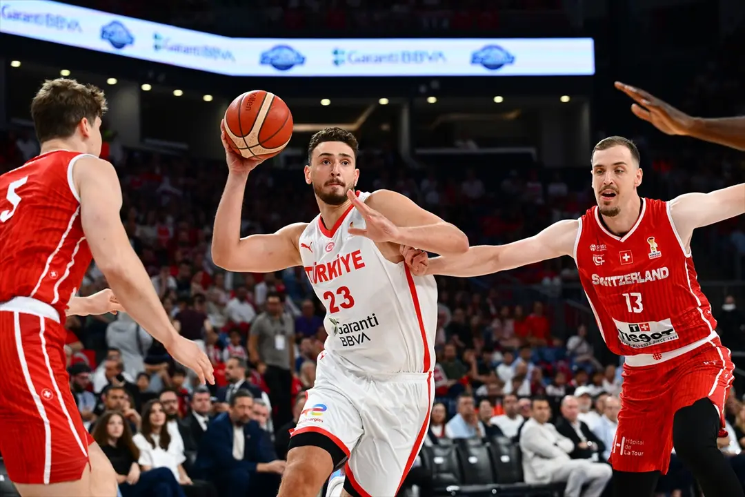 A Milli Takım: 95-72 İsviçre