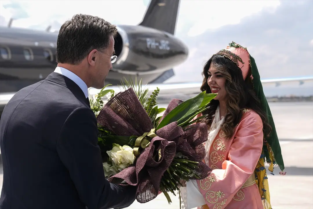 Rutte Ankara'ya geldi