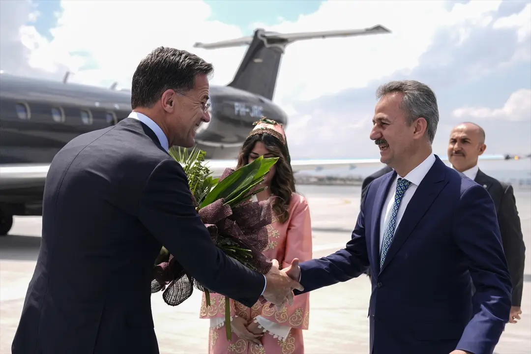 Rutte Ankara'ya geldi
