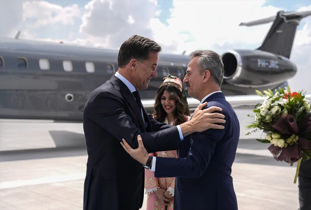 Rutte Ankara'ya geldi