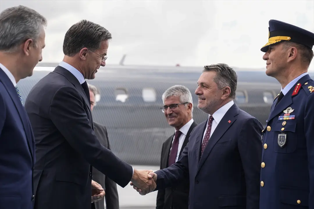 Rutte Ankara'ya geldi