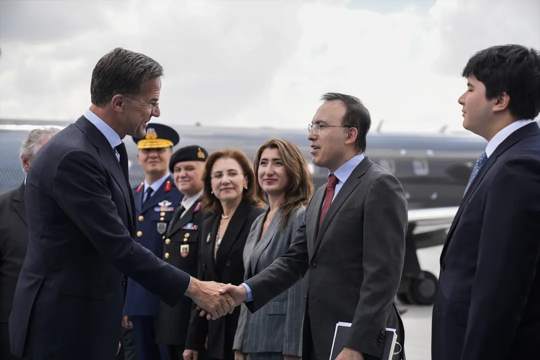 Rutte Ankara'ya geldi