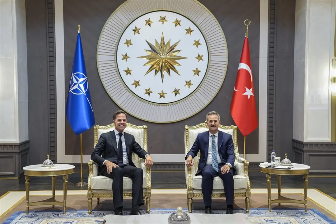 Rutte Ankara'ya geldi
