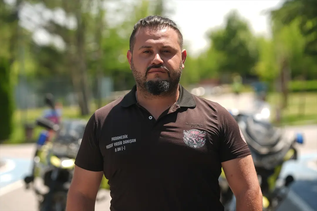 Motosiklet ambulans ekipleri erişilmesi güç noktalardaki vakalara ulaşarak hayat kurtarıyor