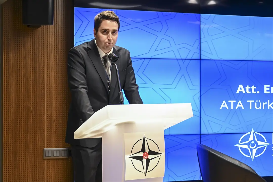 NATO Zirvesi Diyalogları: Güvenlik Baskı Altında