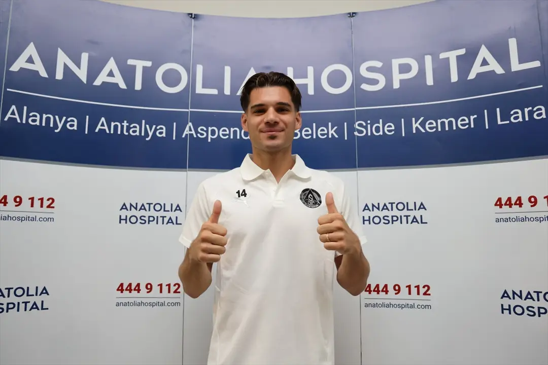 Corendon Alanyaspor: Sağlık kontrolleri tamamlandı