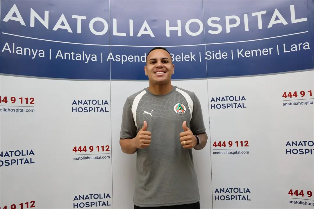 Corendon Alanyaspor: Sağlık kontrolleri tamamlandı