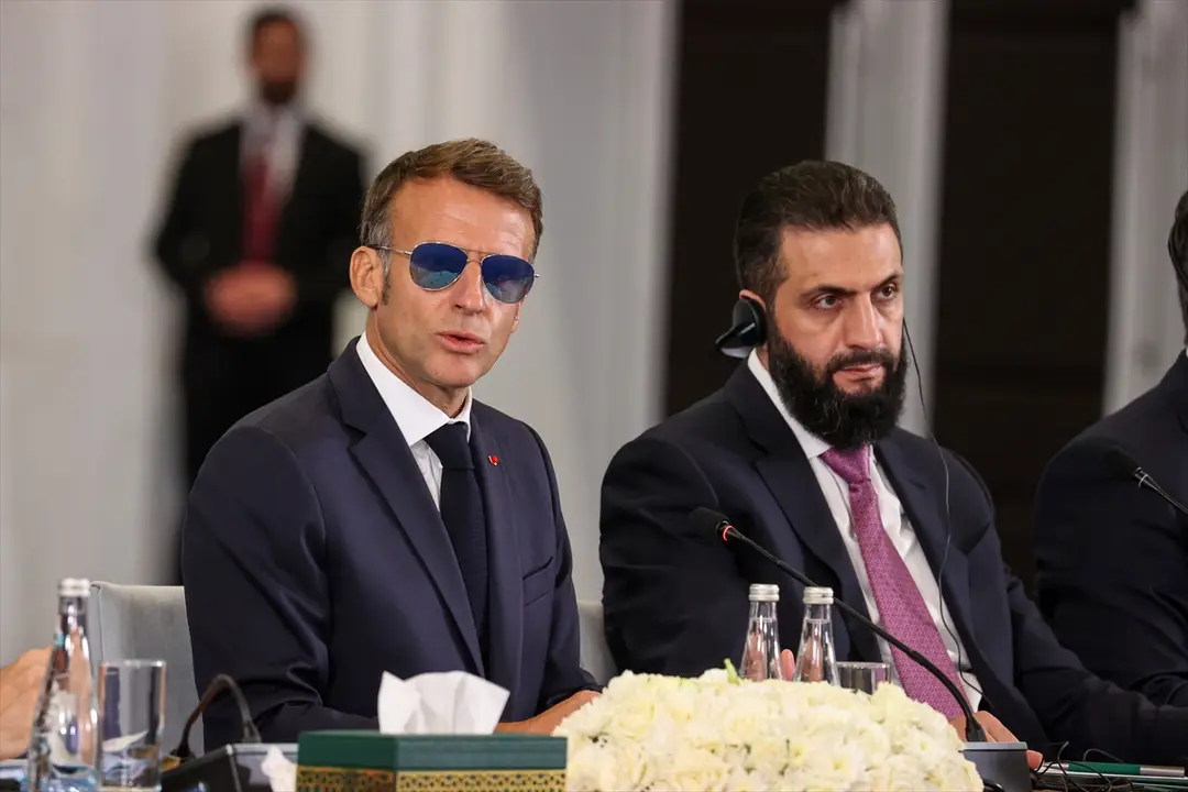 Suriye Cumhurbaşkanı Şara ile Fransa Cumhurbaşkanı Macron, Suriye-Fransa Ekonomi Forumu'nda konuştu