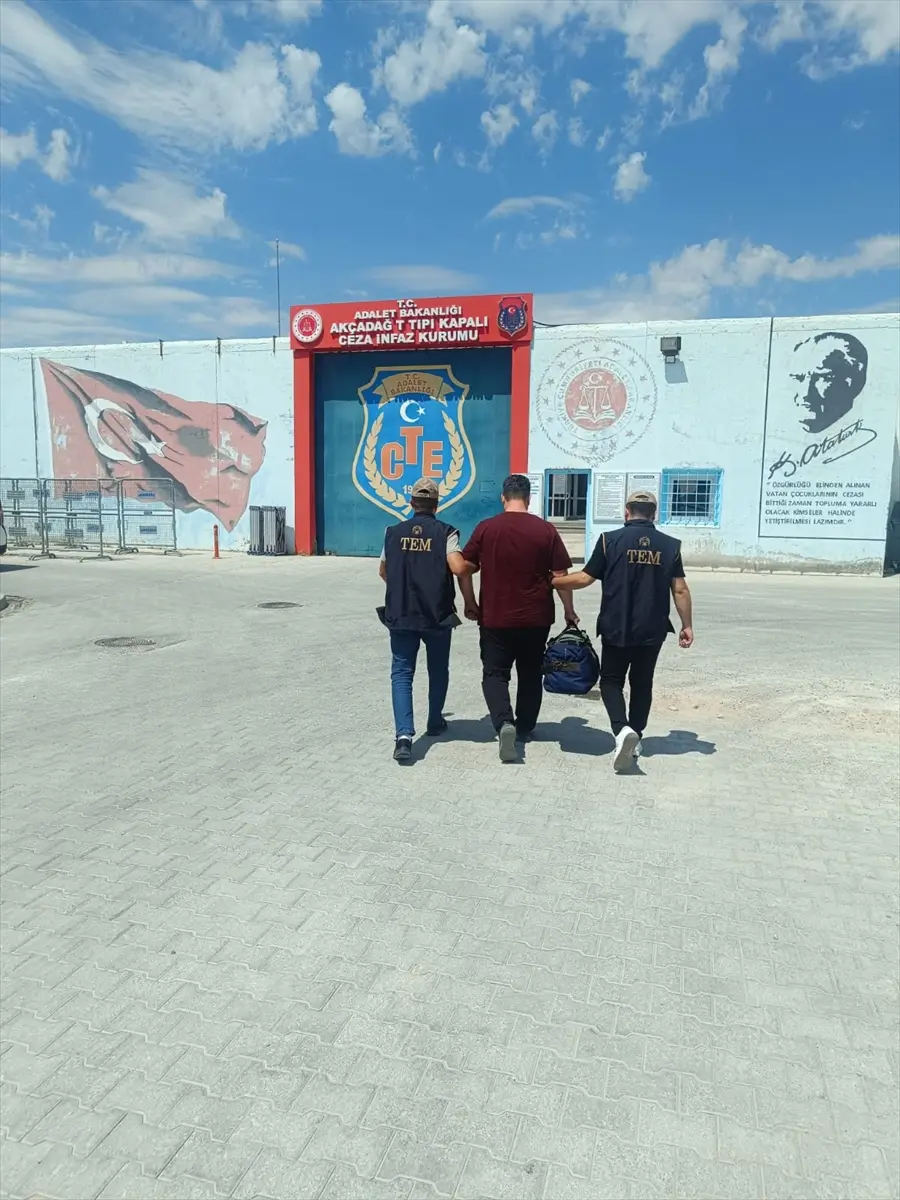Malatya'da 3 FETÖ hükümlüsü yakalandı