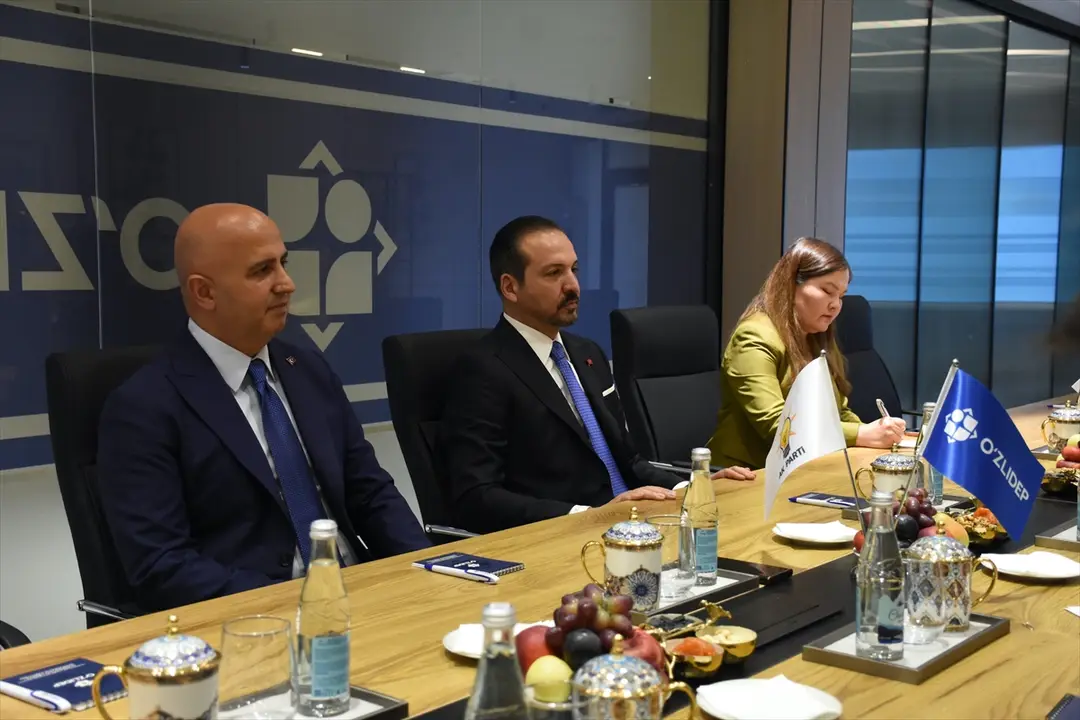 Zorlu: Türkiye ve Özbekistan yakınlaşmalı