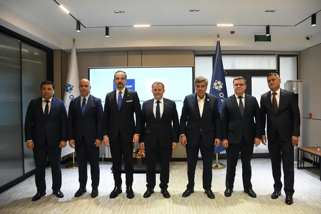 Zorlu: Türkiye ve Özbekistan yakınlaşmalı
