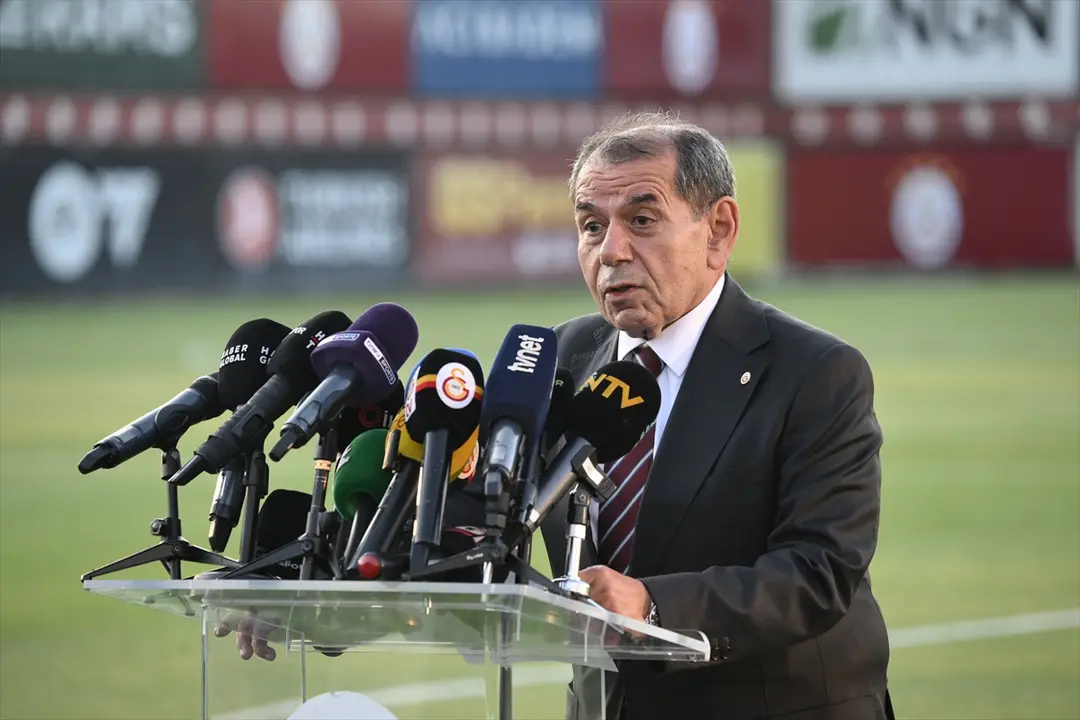 Galatasaray Kulübü Başkanı Dursun Özbek'ten gündeme dair açıklamalar: