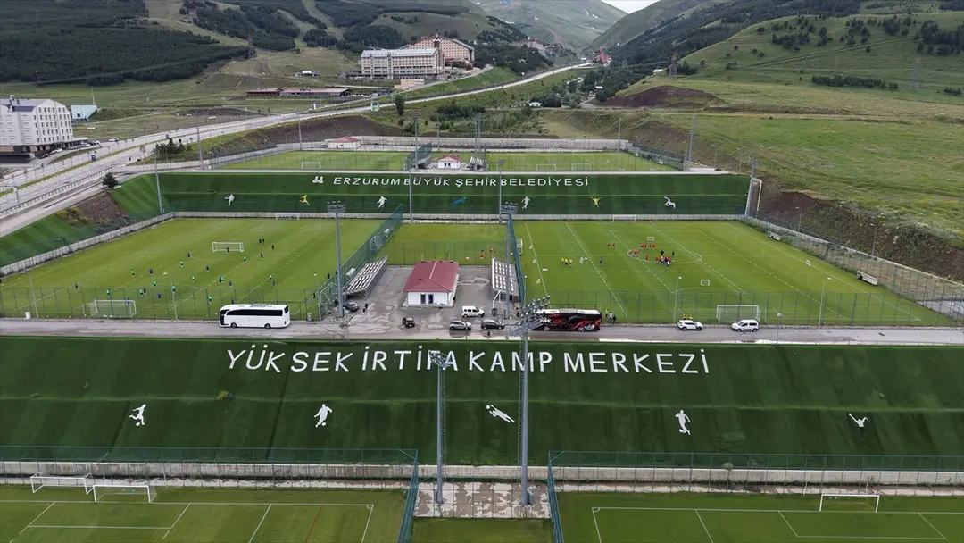 Vanspor FK'nin Erzurum kampı başladı
