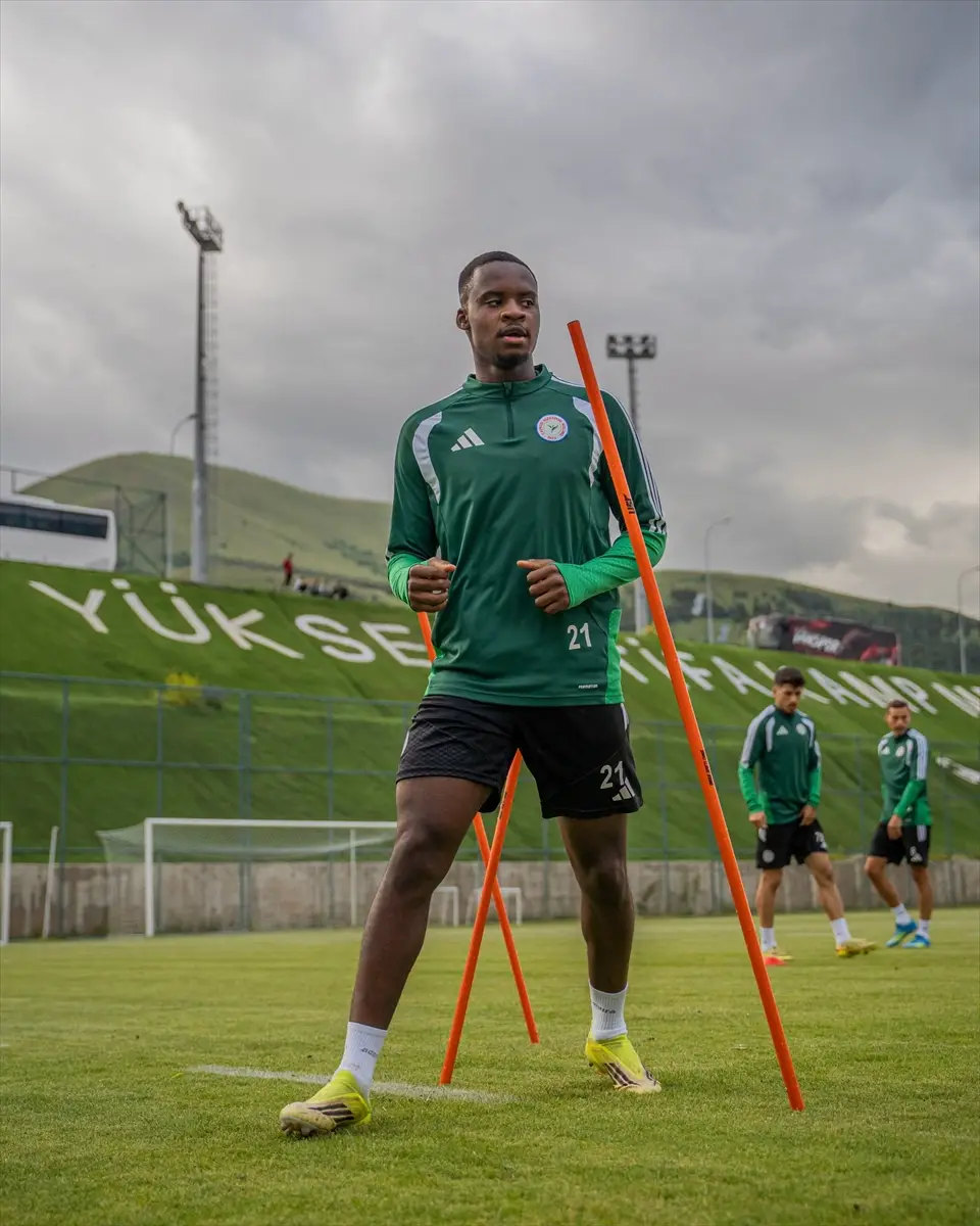 Çaykur Rizespor: Erzurum'da kamp başladı