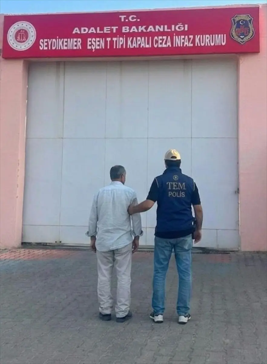 Muğla'da FETÖ hükümlüsü firari yakalandı