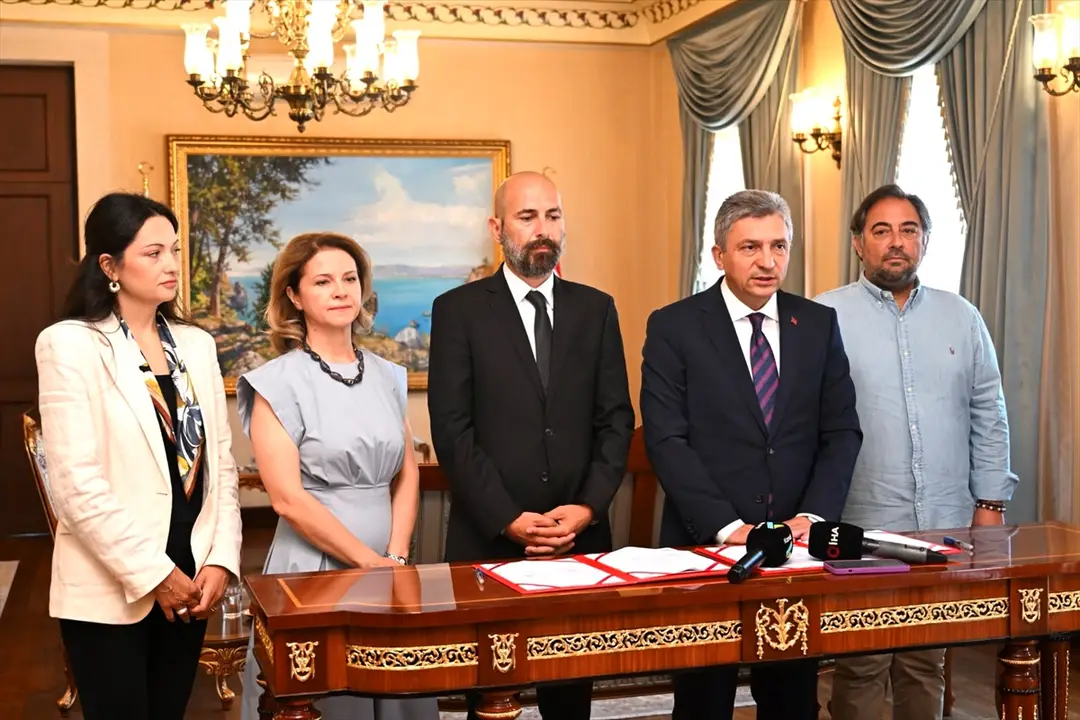 Vali Şahin: Deniz çayırları ihyasıyla Antalya denizlerini canlandıracağız