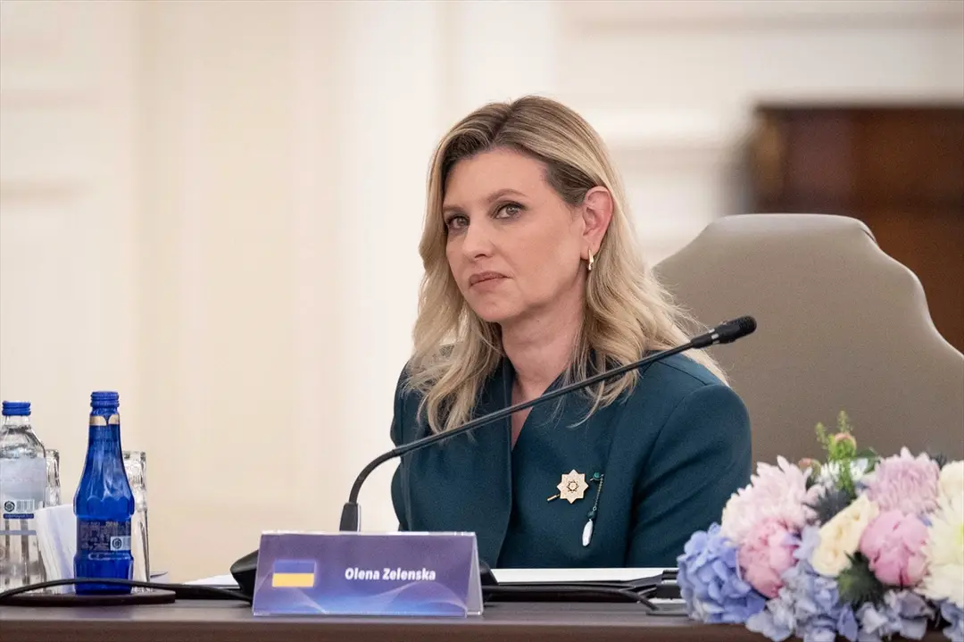 NATO ANKARA ZİRVESİ - Emine Erdoğan, NATO marjında lider eşleriyle Çankaya Köşkü'nde bir araya geldi:
